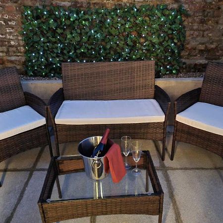 Serene Getaway Apartments 메이드스톤 외부 사진